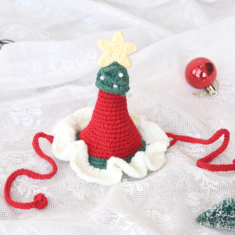 Adorable Christmas Pet Outfit β Festive Scarf & Hat Set for Dogs & Cats π
